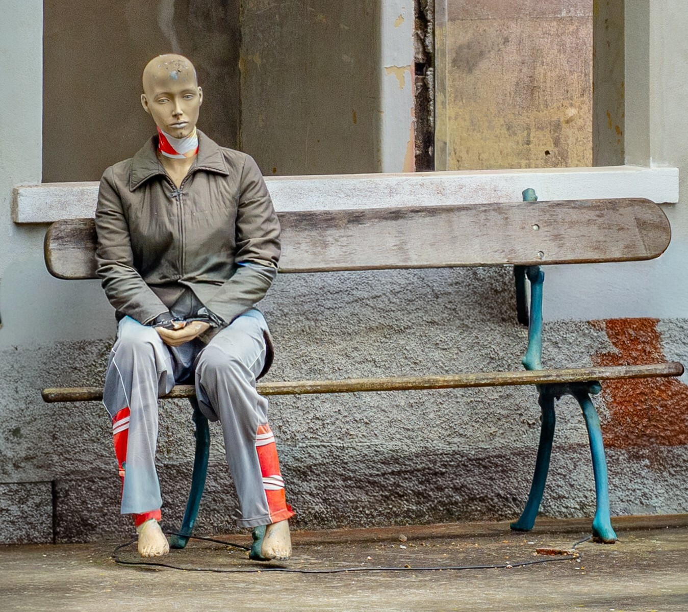 WAITING